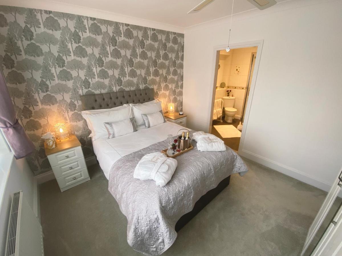 Keppel Gate B&B - Silver Birch Ensuite Room Overseal Екстер'єр фото